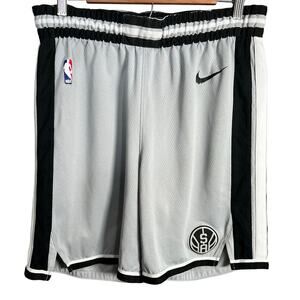 San Antonio Spurs Nike Men's Icon Edition Swingman Shorts Sz 38 Large Basketball